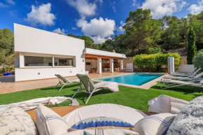 CAN PARRAS Casa con piscina y barbacoa cerca de la playa